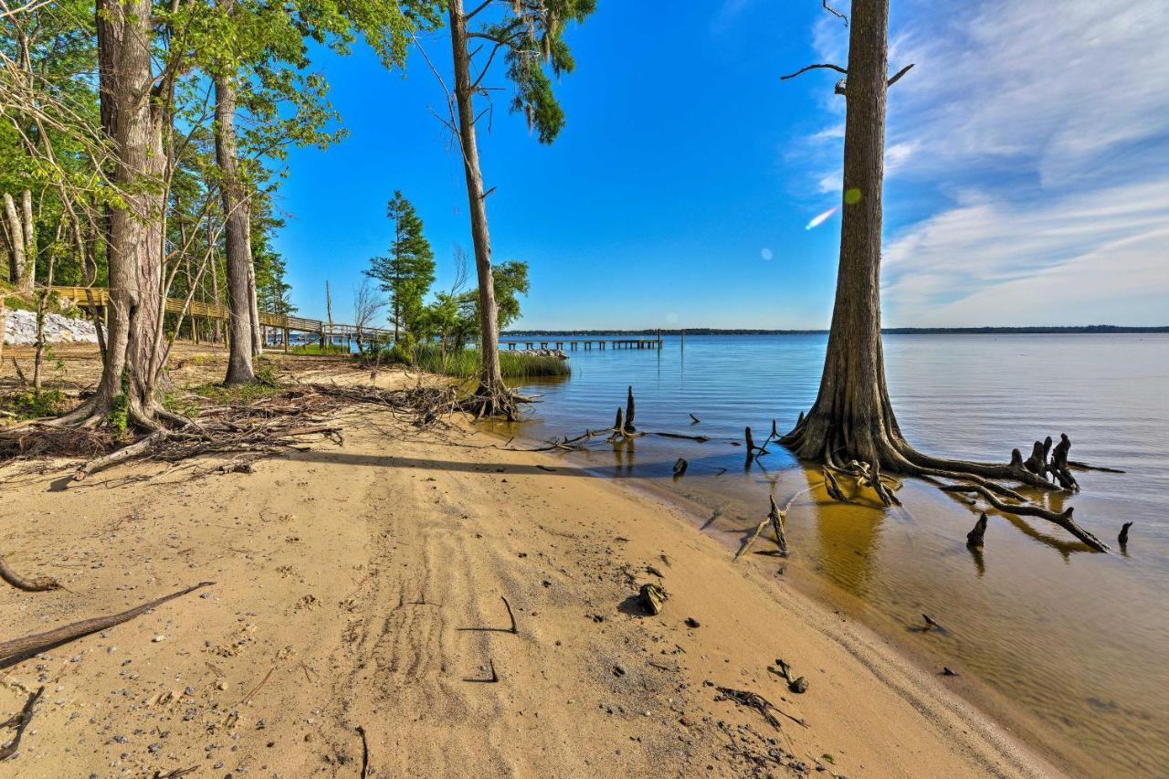 Bayfront Blounts Creek Home Private Beach And Dock! Whichard Beach エクステリア 写真