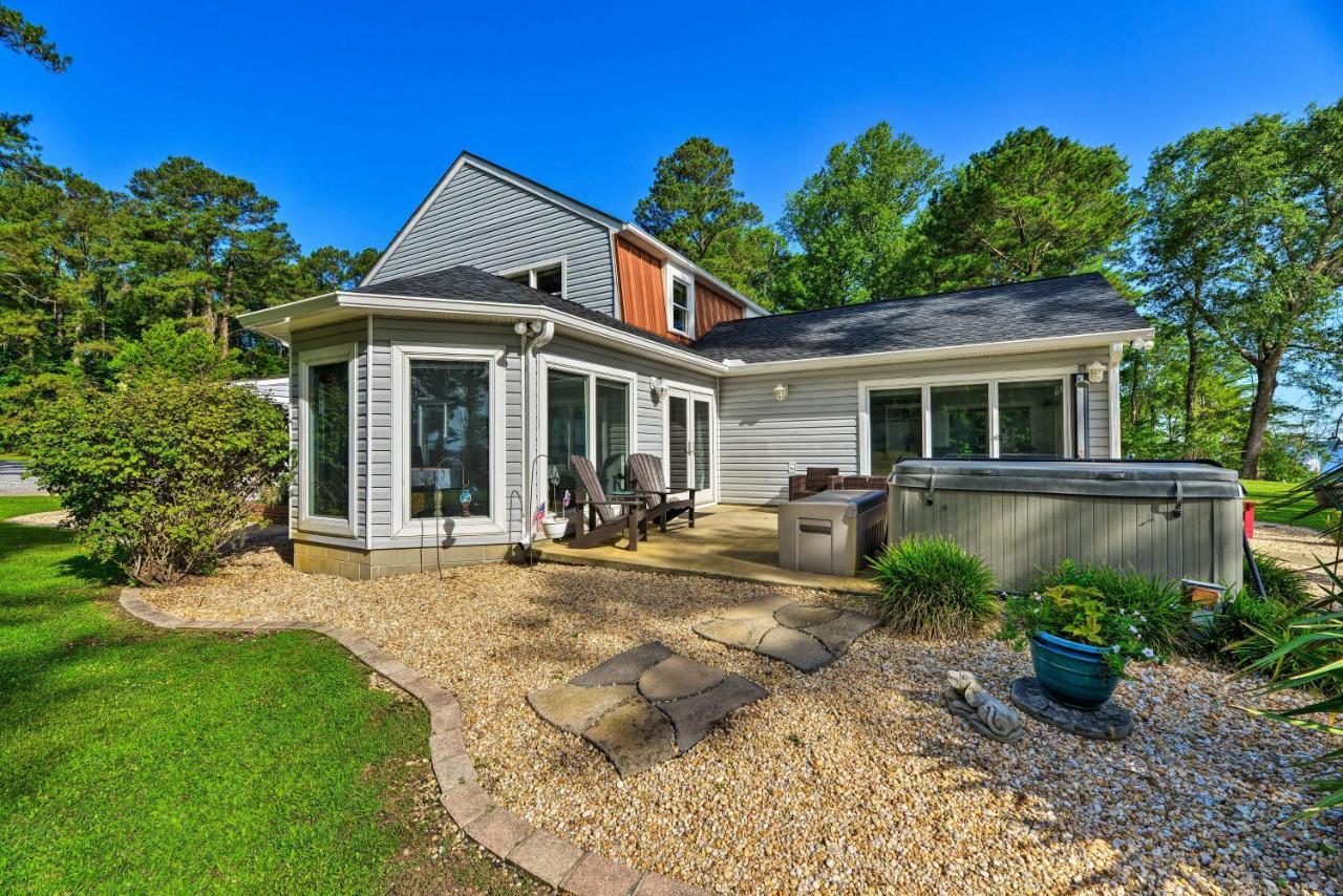 Bayfront Blounts Creek Home Private Beach And Dock! Whichard Beach エクステリア 写真