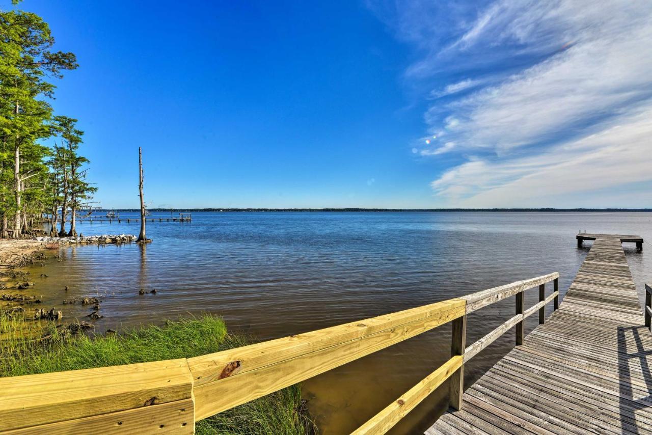 Bayfront Blounts Creek Home Private Beach And Dock! Whichard Beach エクステリア 写真